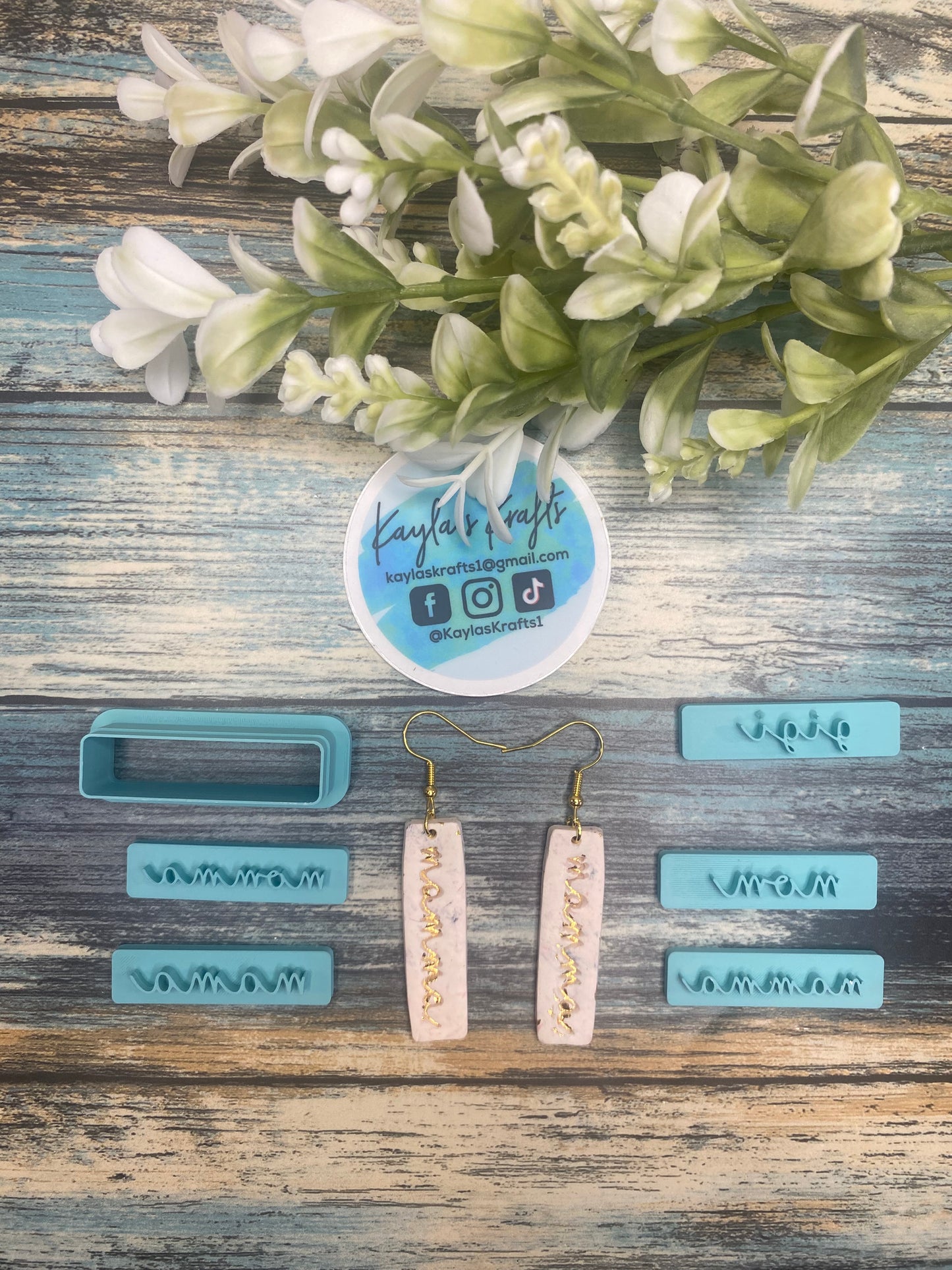 Momma Stamp Series