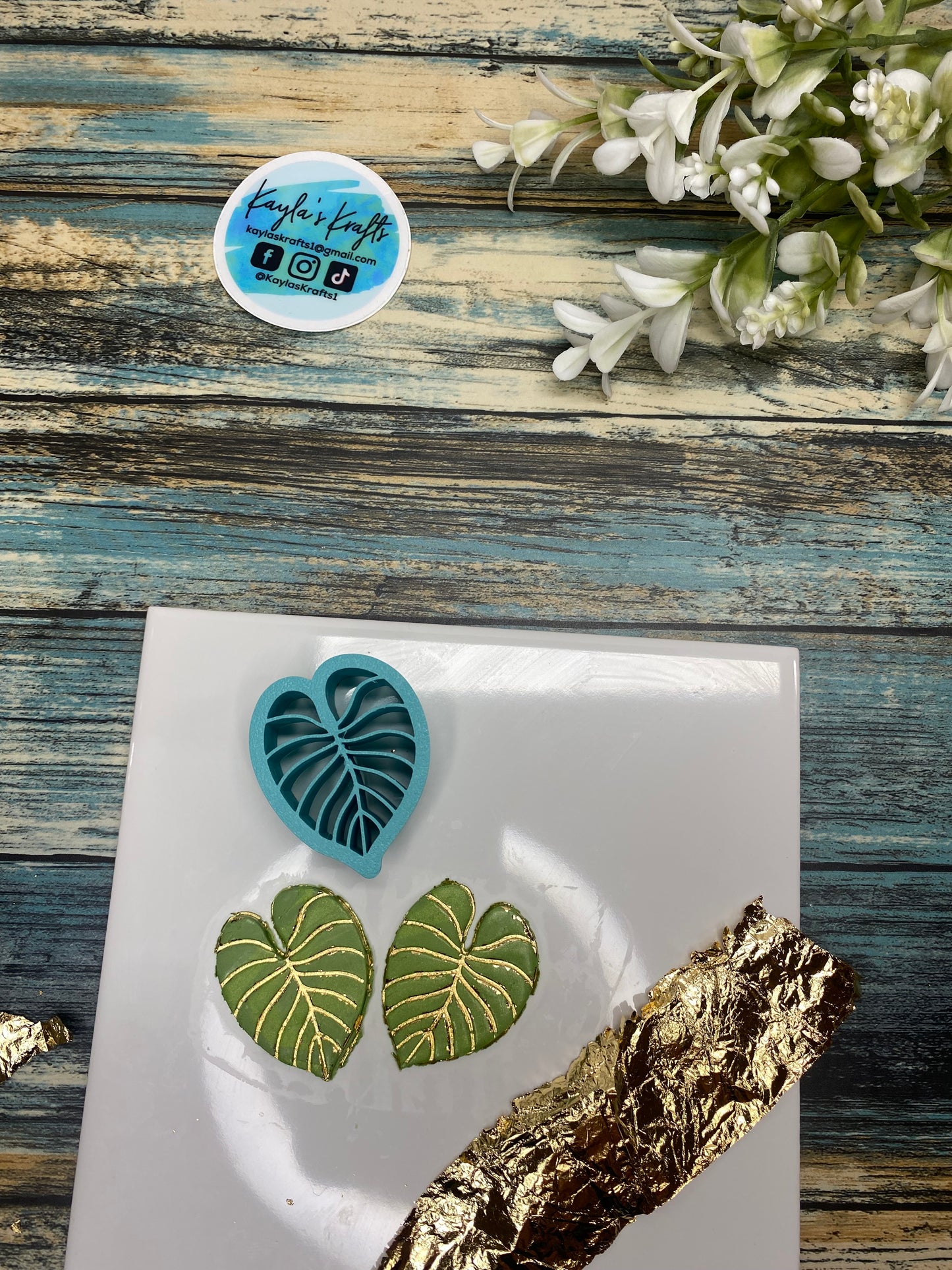 The George Collection - Philodendron