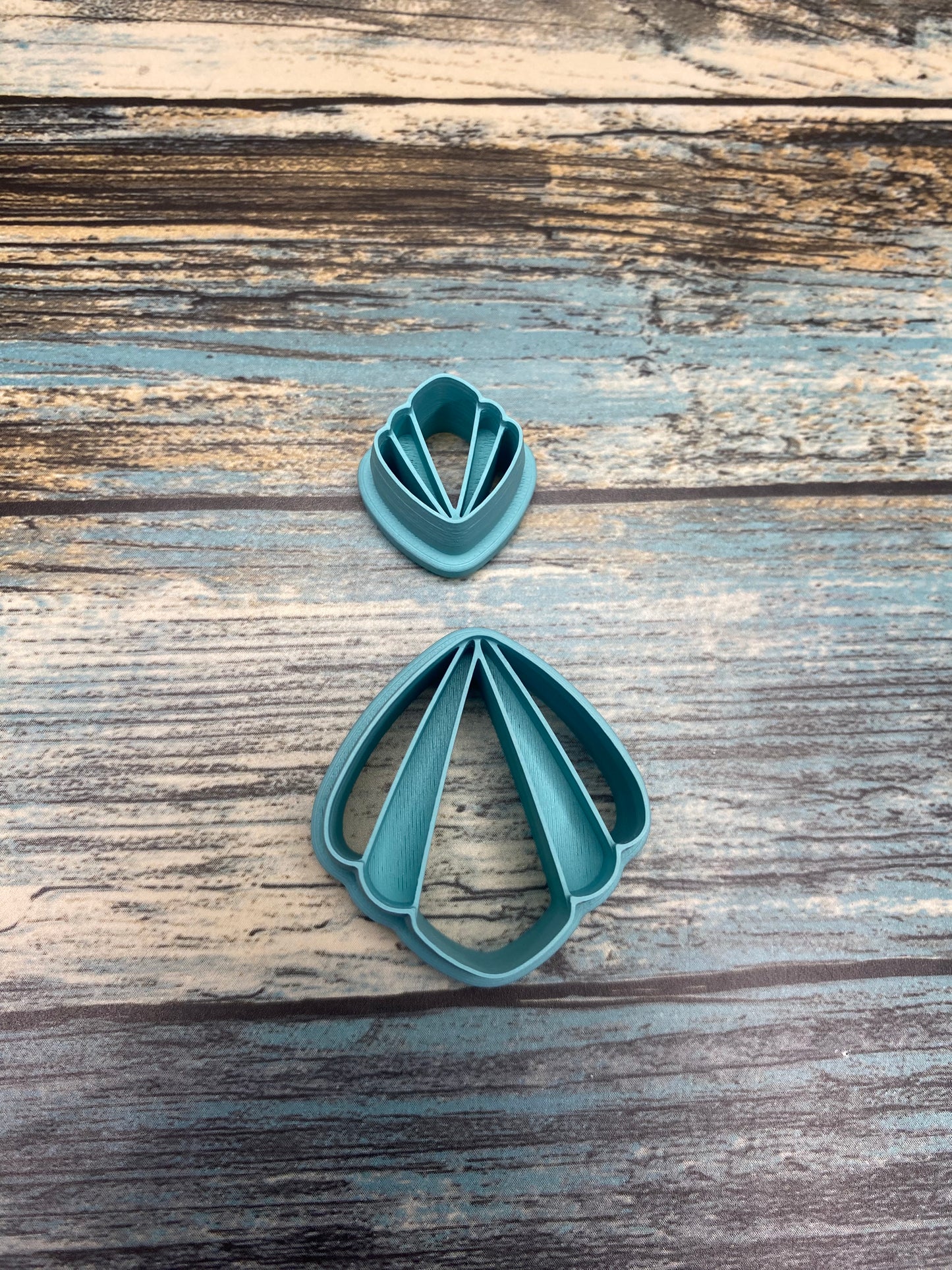 Clam Dangle