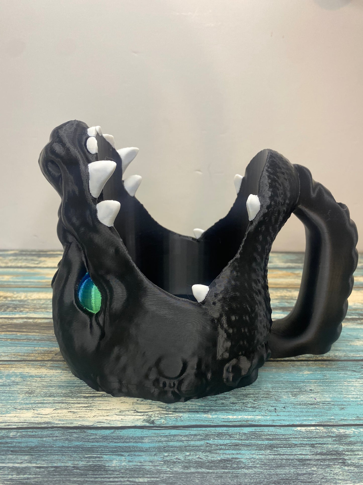 Dragon Ice Cream holder