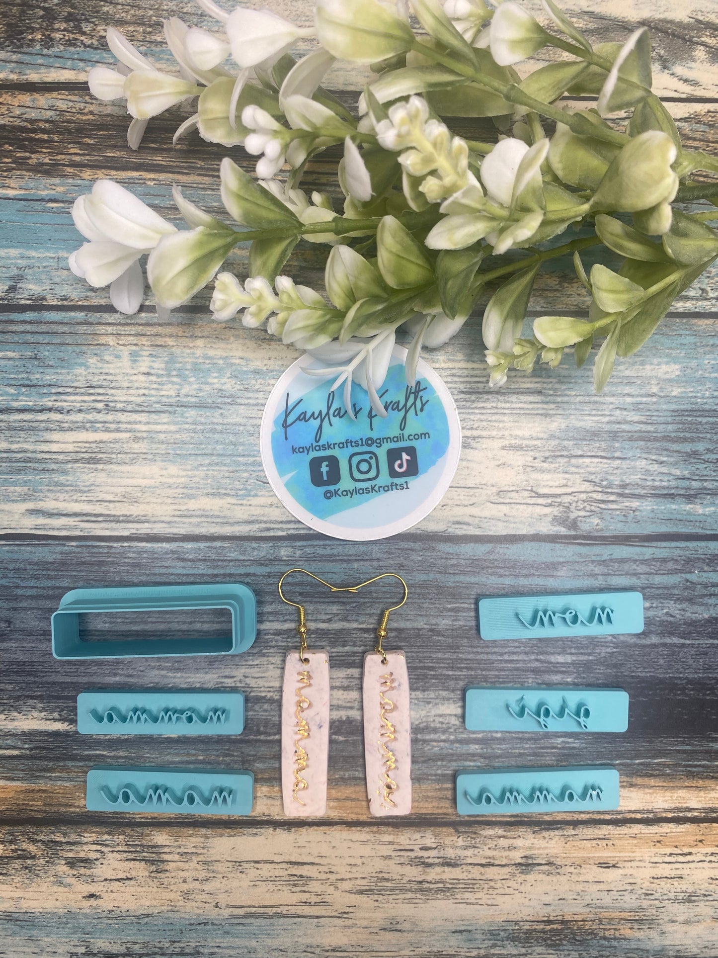 Momma Stamp Series