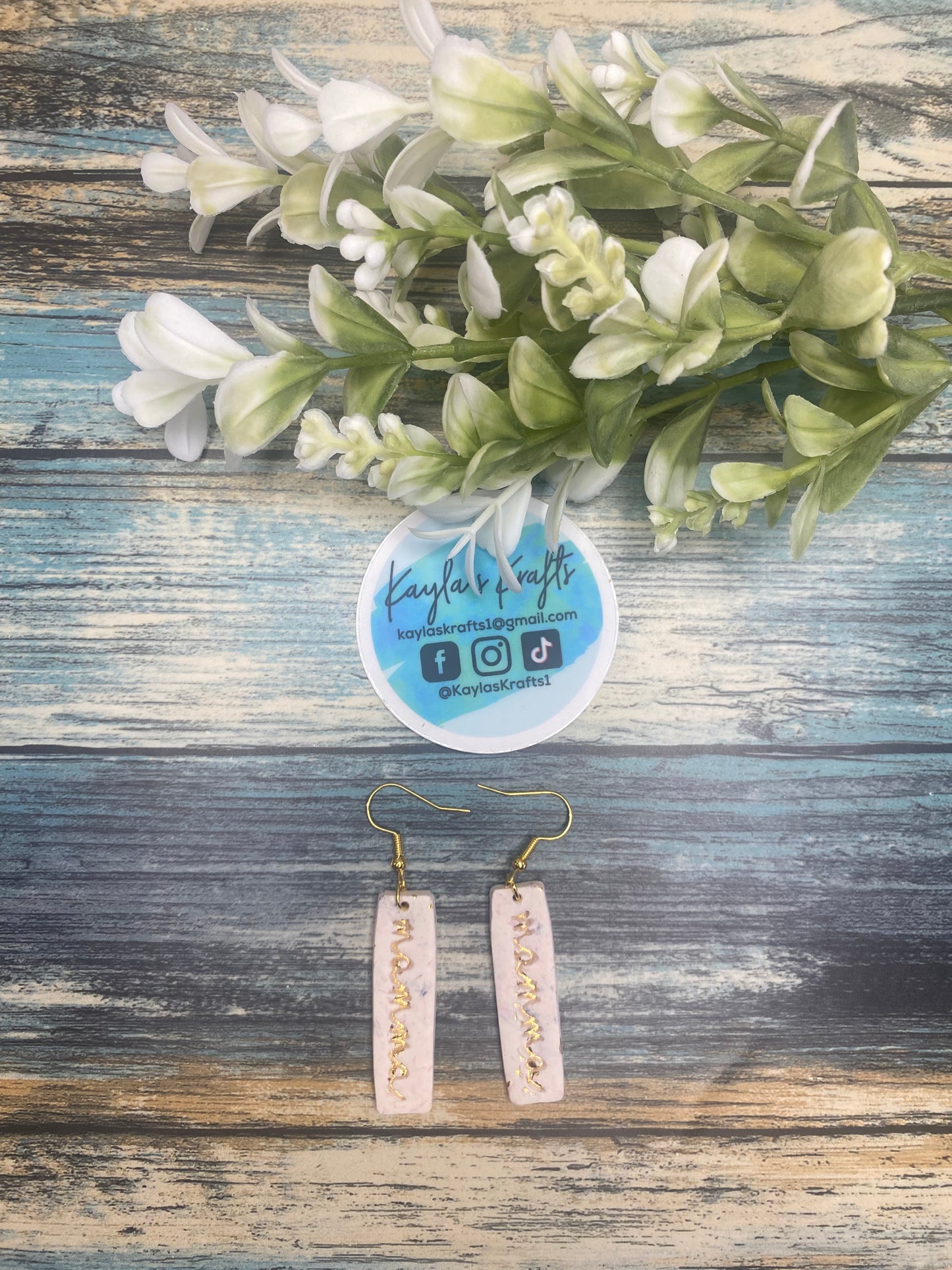 Momma Stamp Series