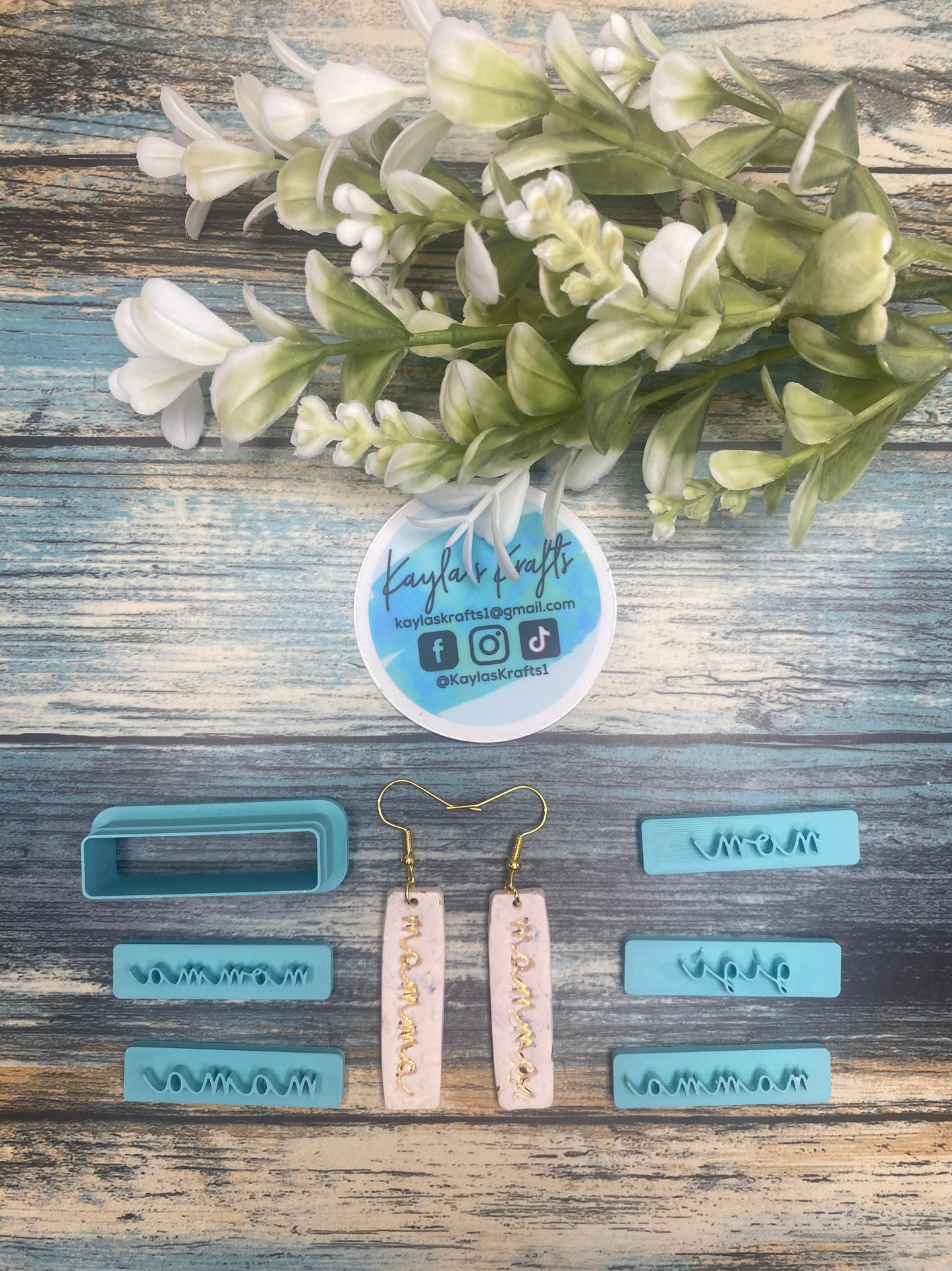 Momma Stamp Series