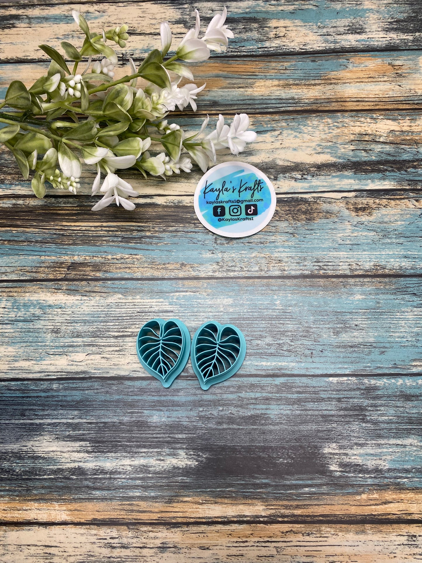 The George Collection - Philodendron